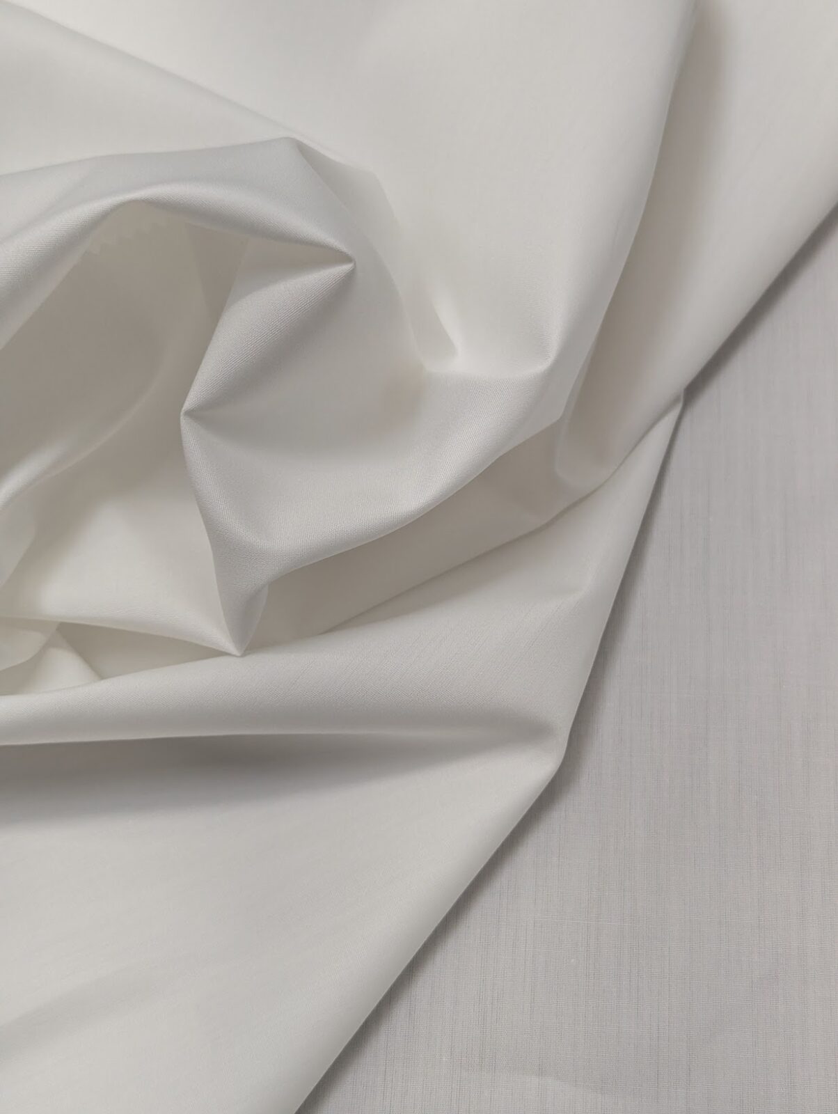 AV H Cotton Poplin Optical White
