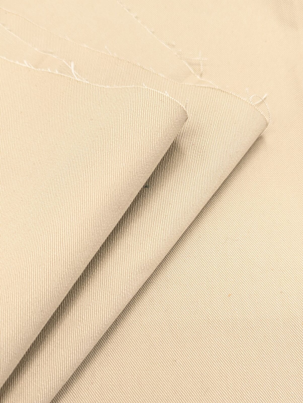 AV H Washed Cotton Gabardine Light Beige