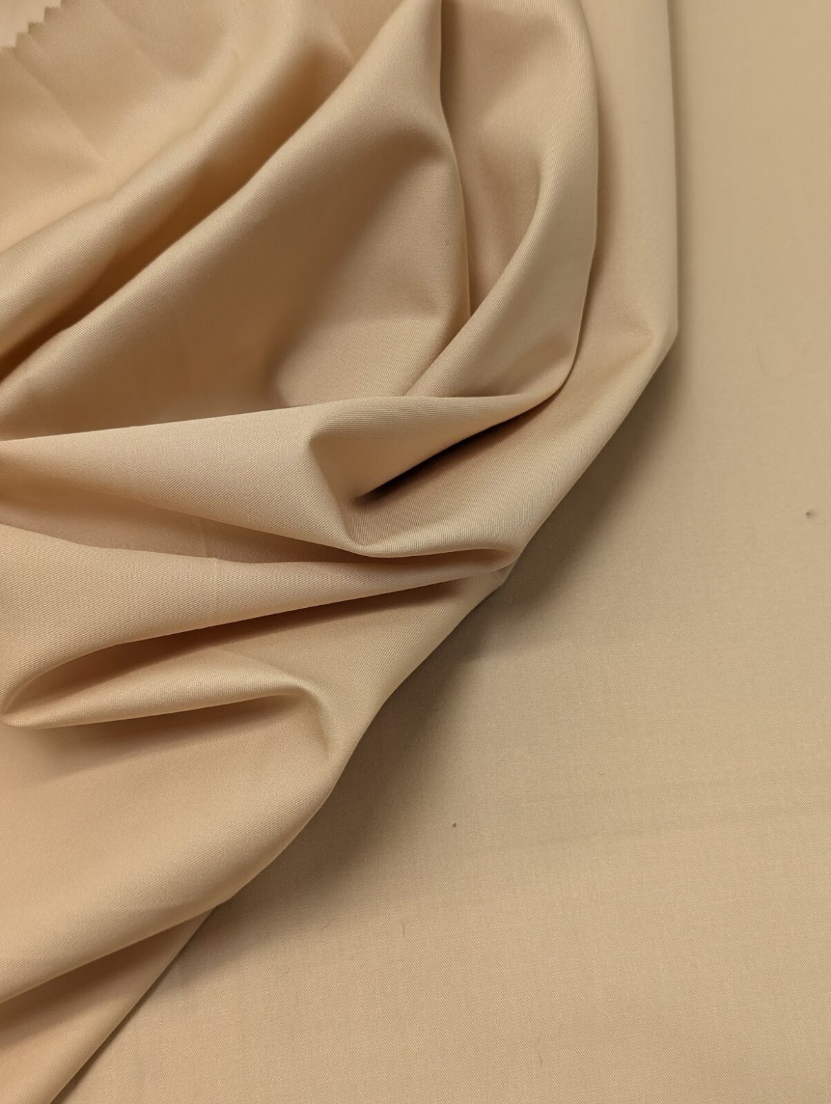 AV H Cotton Poplin Sand Beige